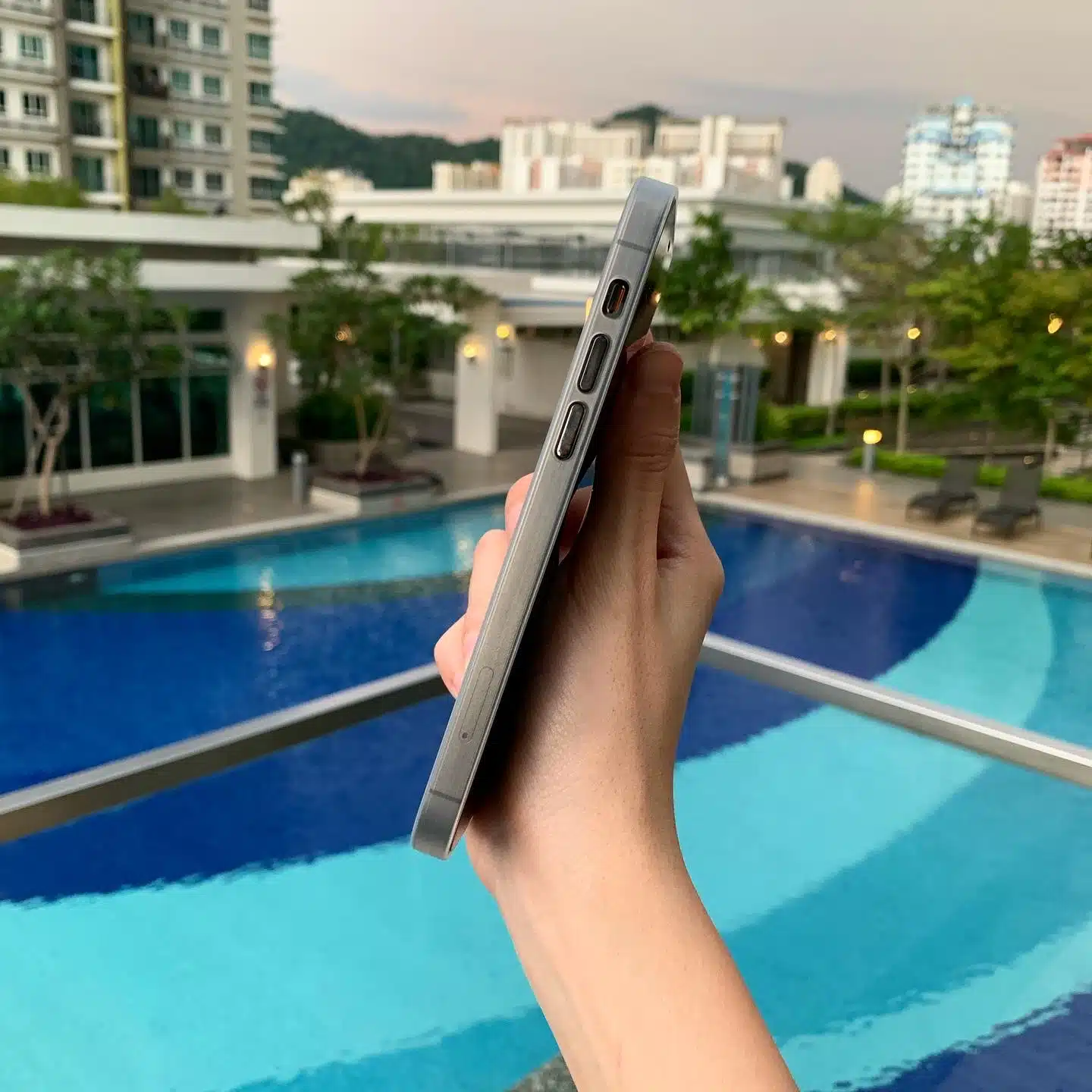 Sleek 0.3mm Case (Full Coverage) - GALADO Malaysia