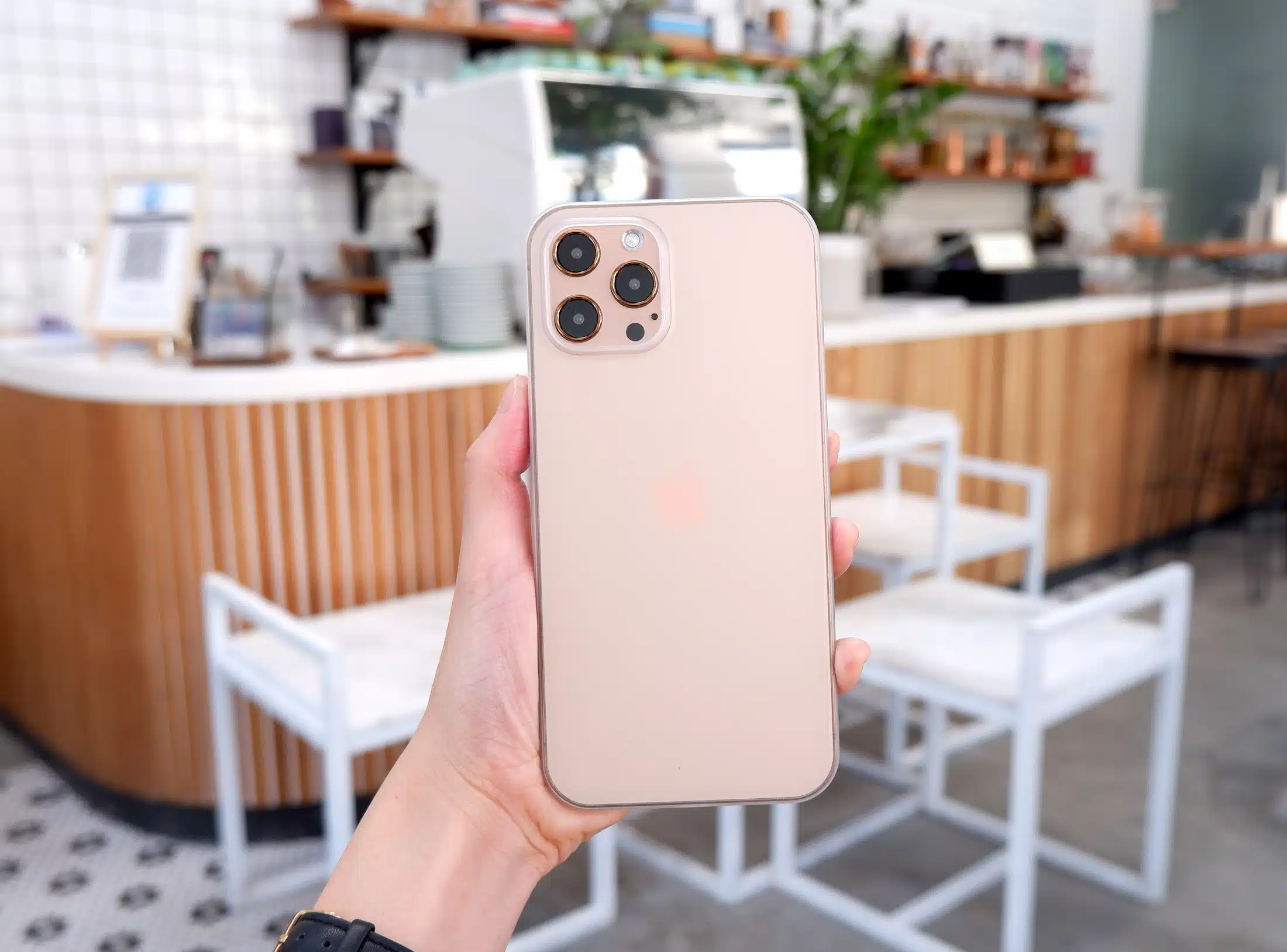 Sleek 0.3mm Case (Full Coverage) - GALADO Malaysia