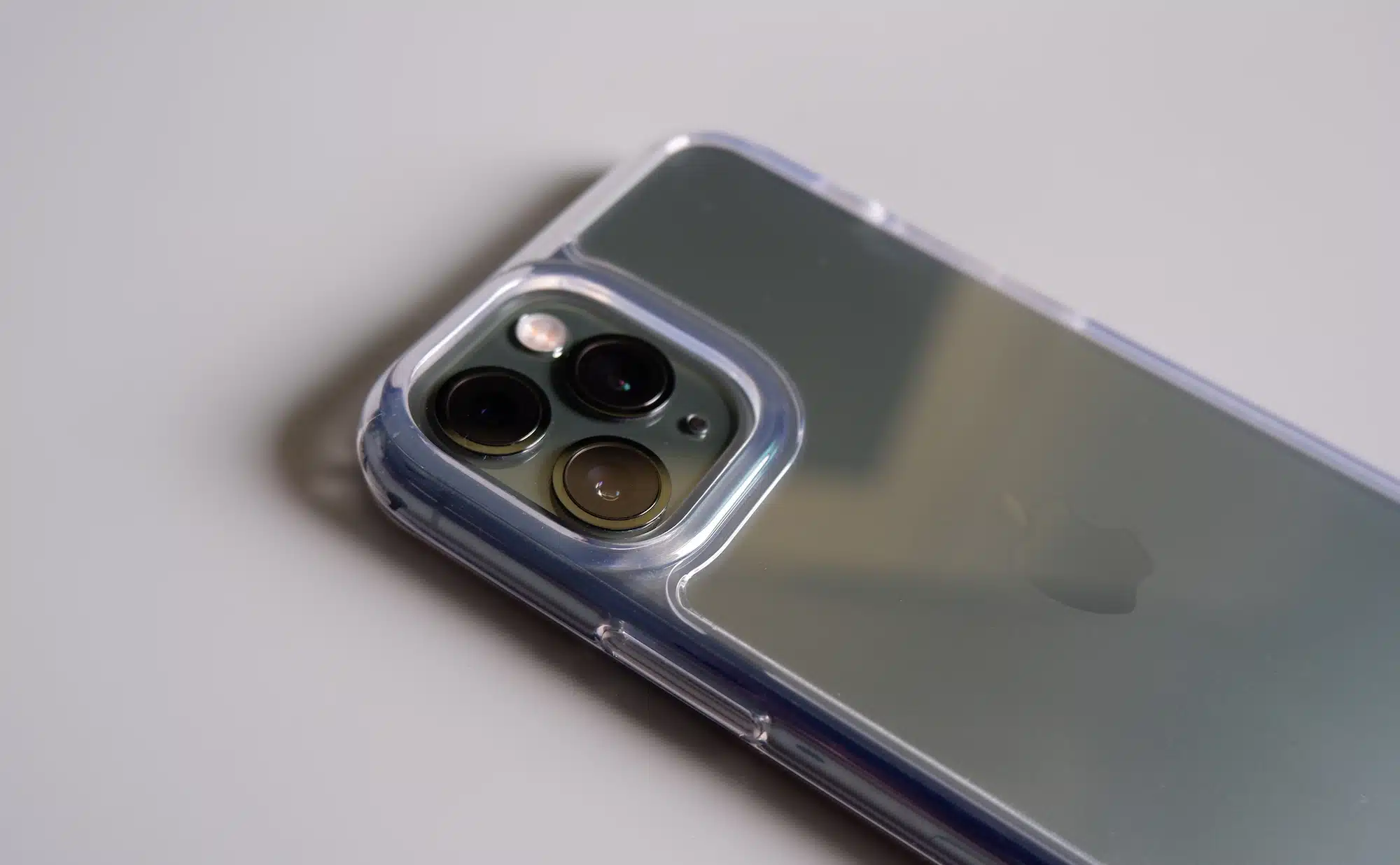 Lucid Glass Case - GALADO Malaysia