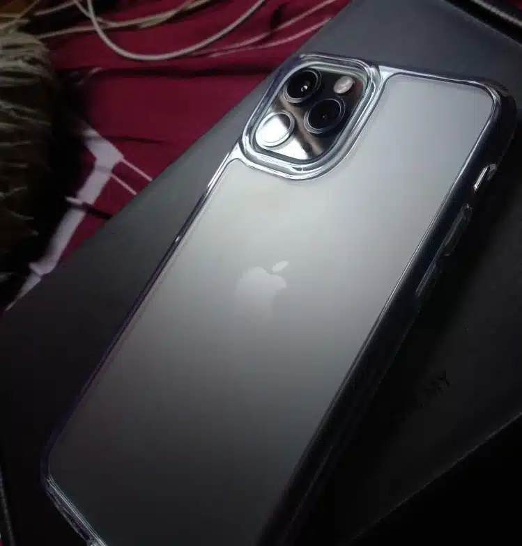 Lucid Glass (MATTE) phone case - GALADO Malaysia