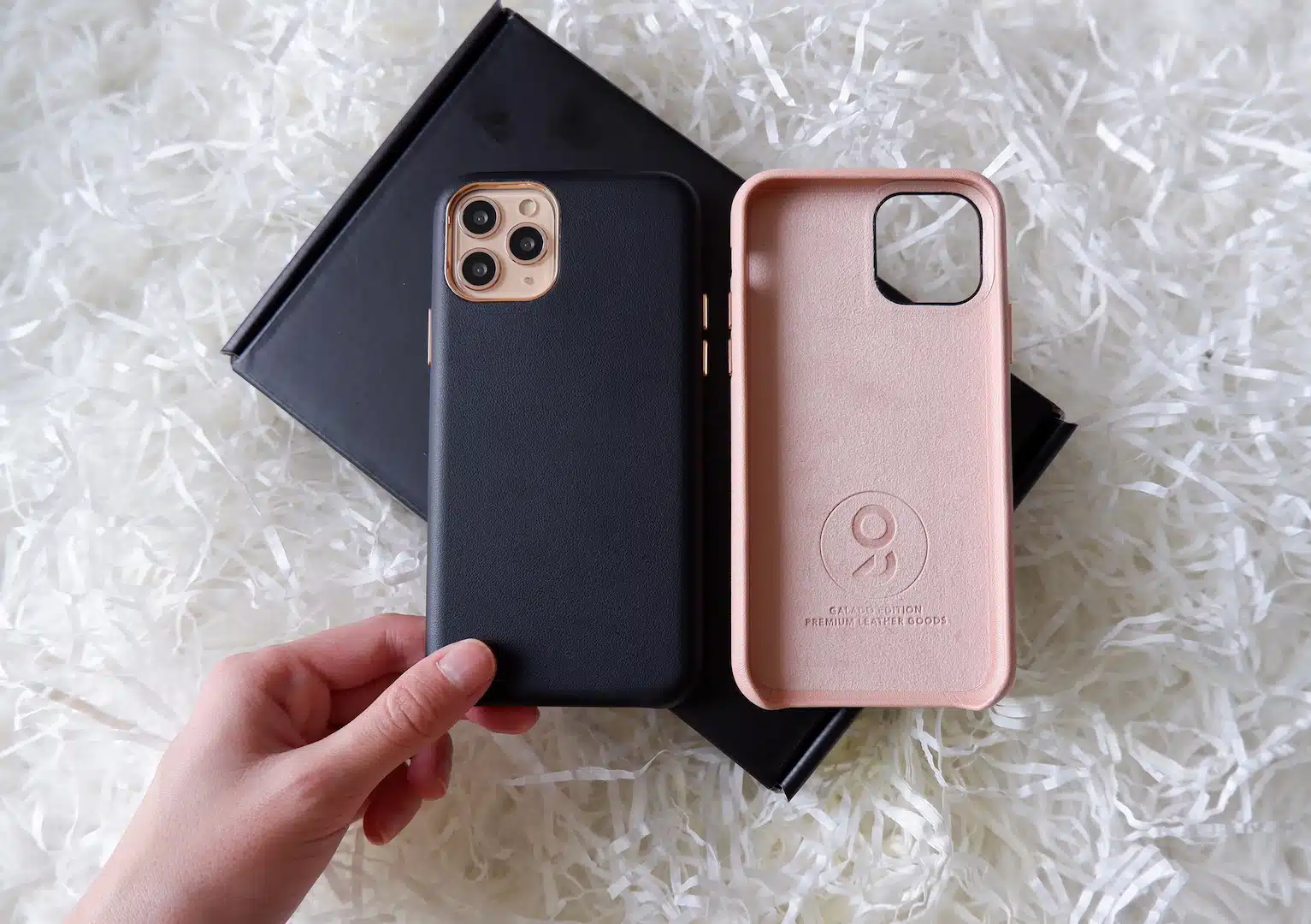 Nomad Leather phone case - GALADO Malaysia