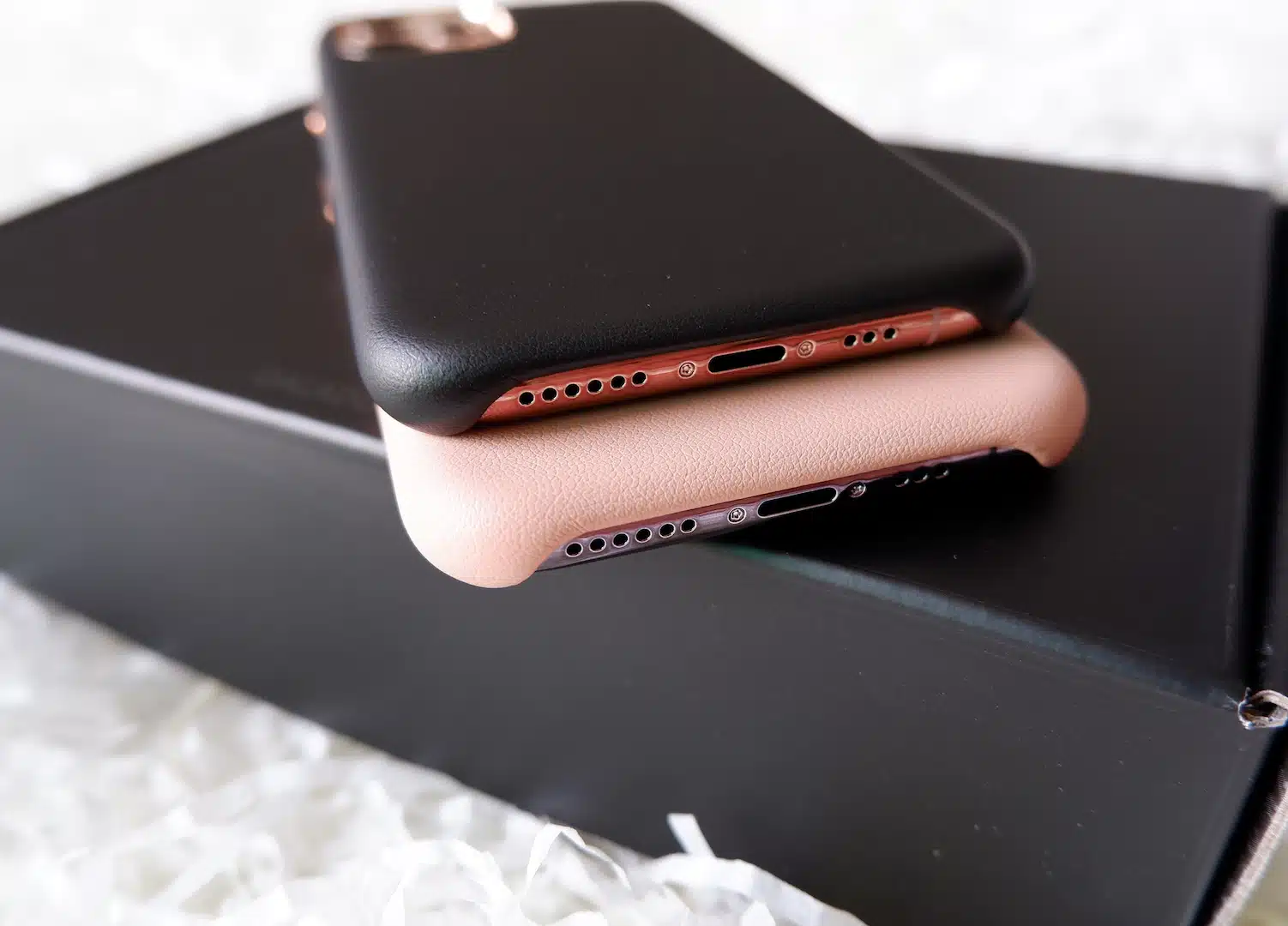 Nomad Leather phone case - GALADO Malaysia