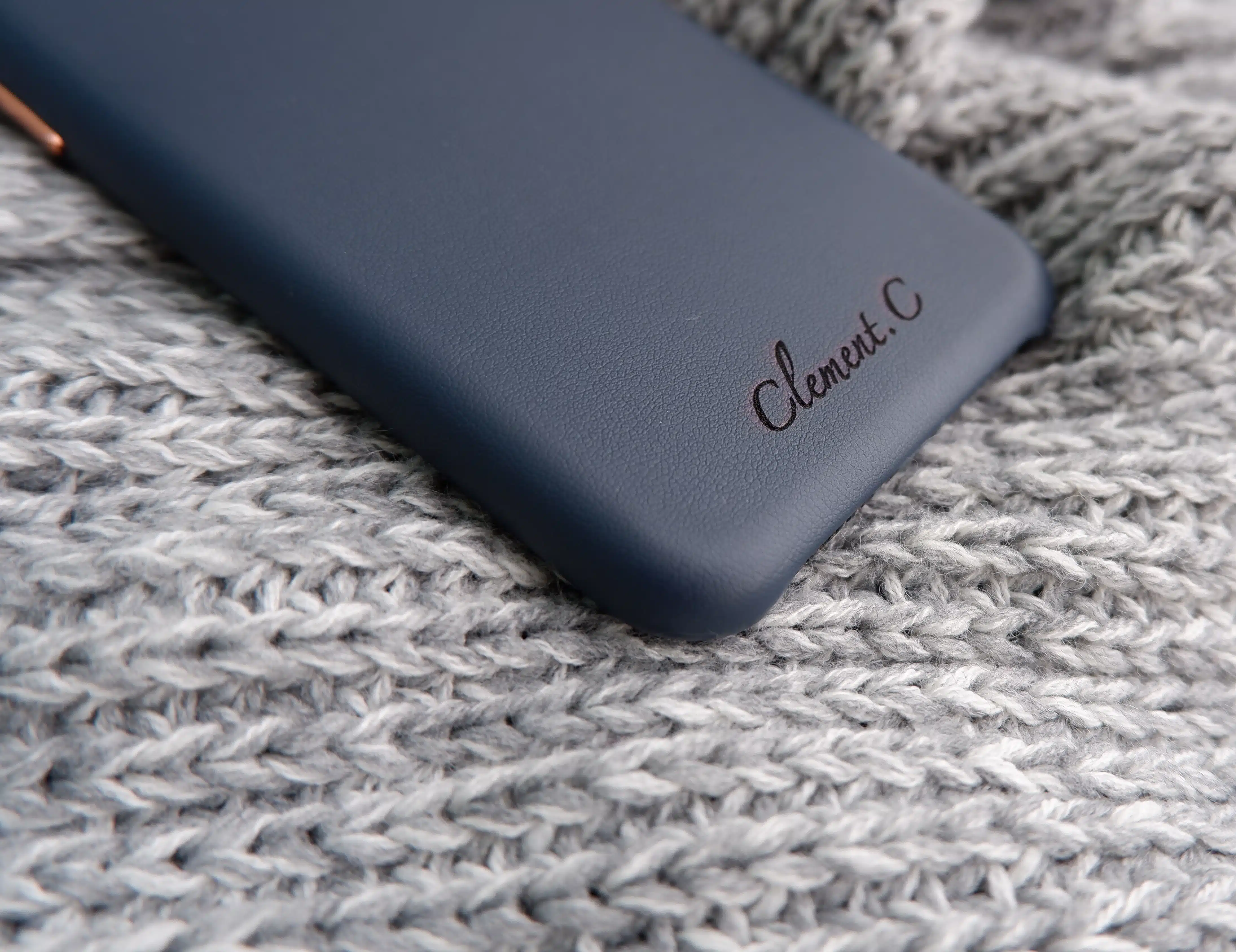Nomad Signature phone case - GALADO Malaysia