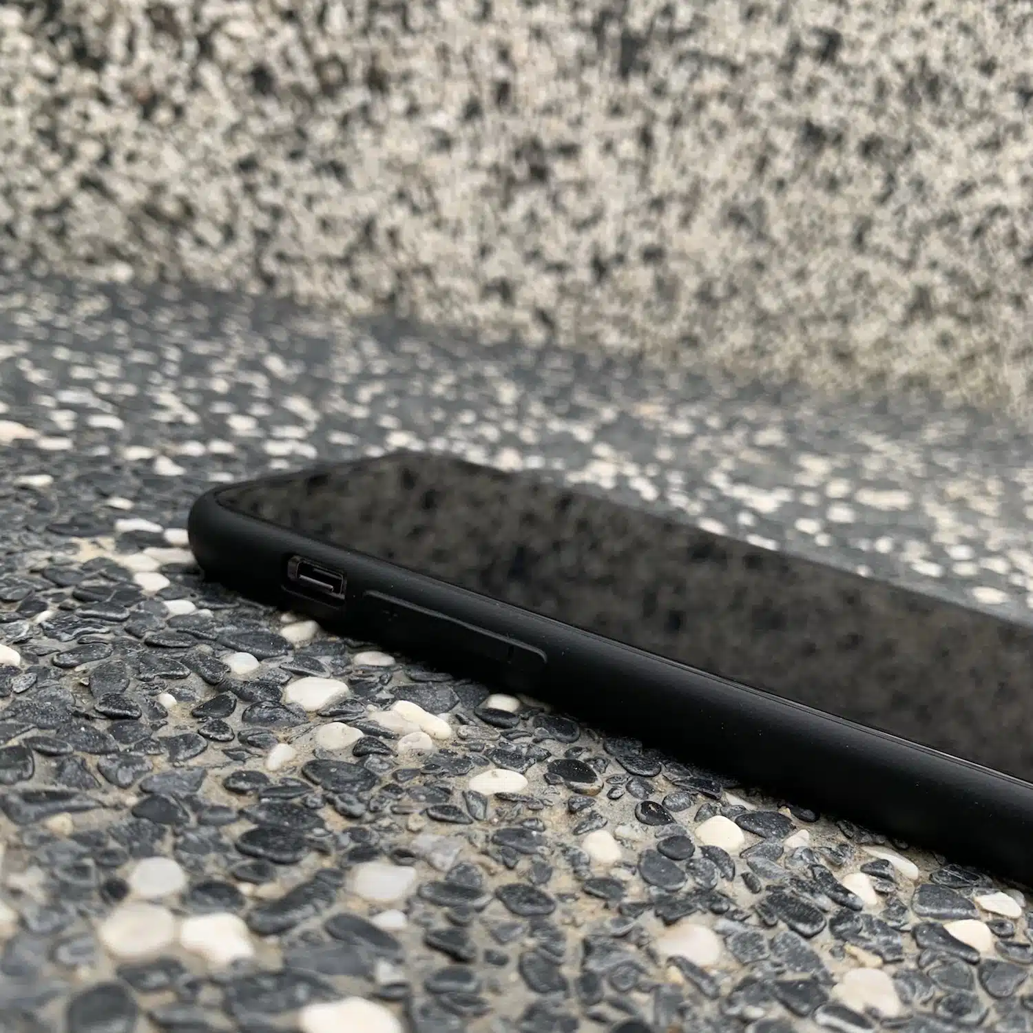 Mateo Glass phone case - GALADO Malaysia
