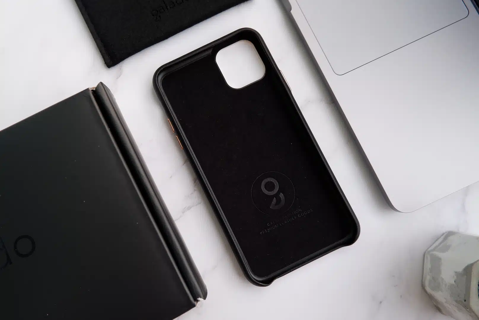 Nomad Signature phone case - GALADO Malaysia