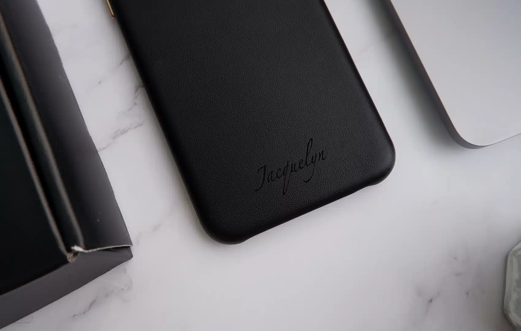 Nomad Signature phone case - GALADO Malaysia