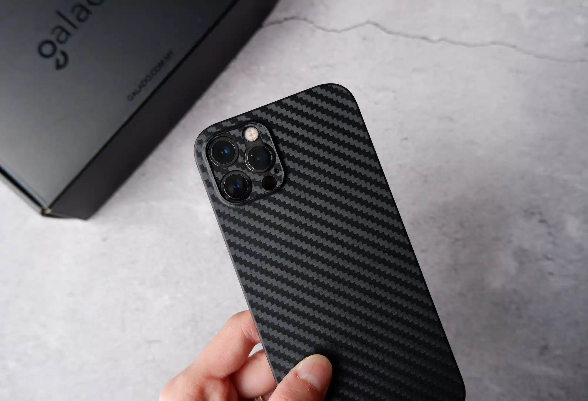 Carbono Sleek phone case - GALADO Malaysia