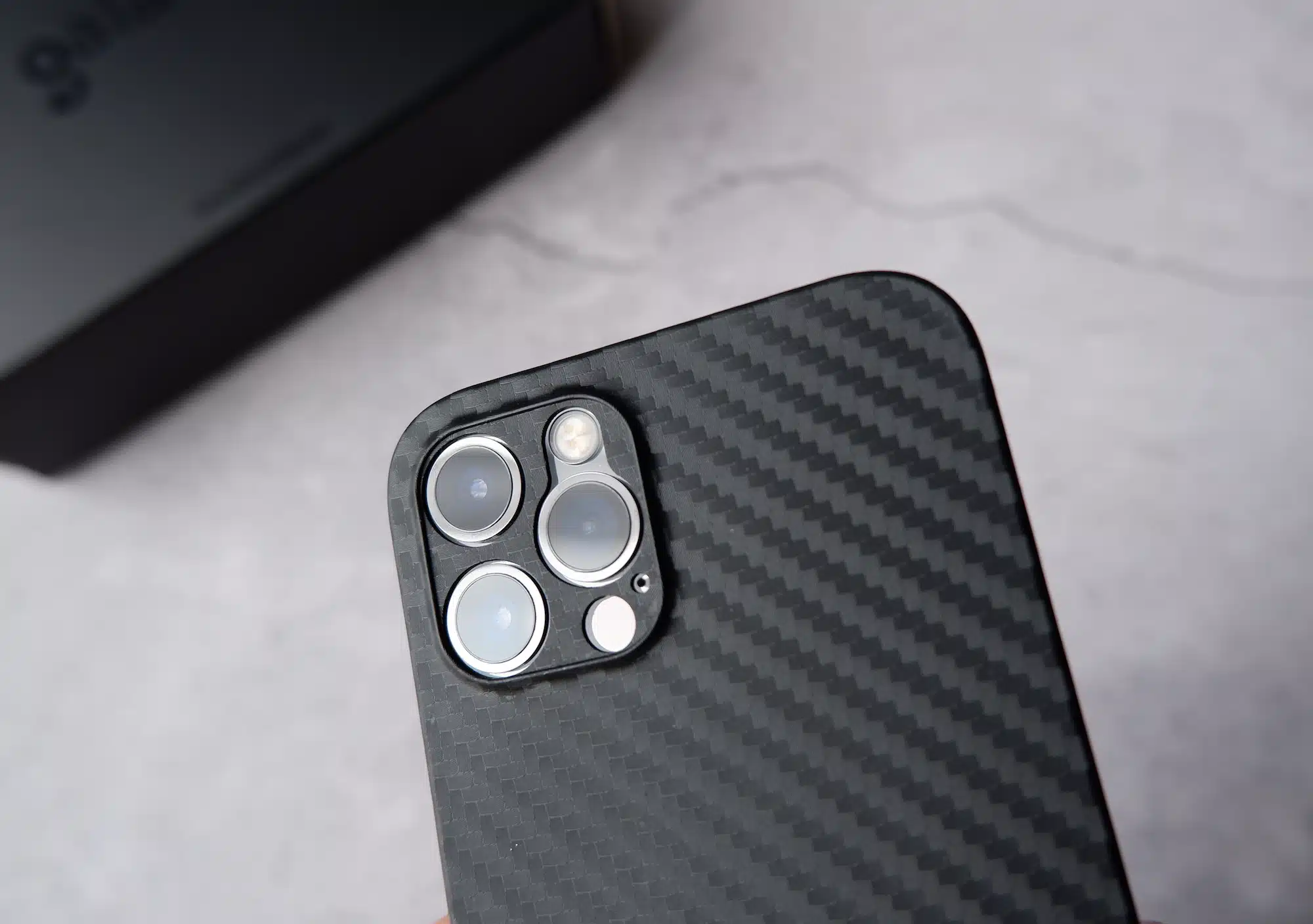 Carbono Sleek phone case - GALADO Malaysia