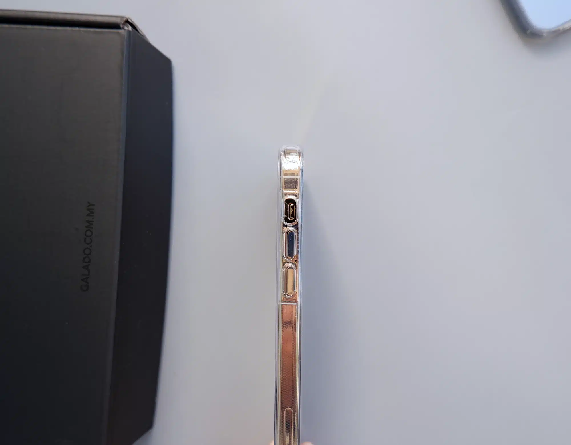 Carbon Crystal phone case - GALADO Malaysia