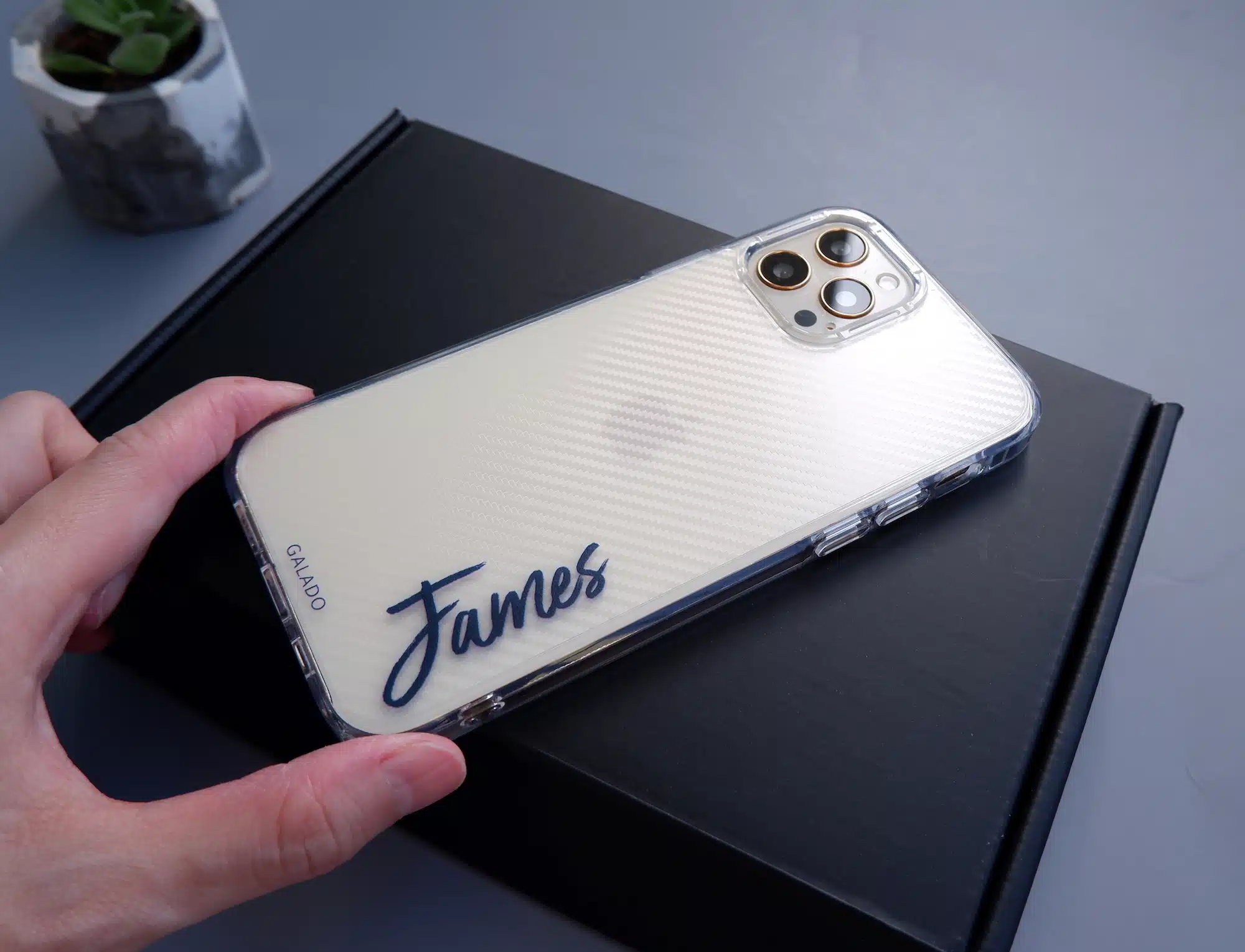 Carbon Crystal phone case - GALADO Malaysia