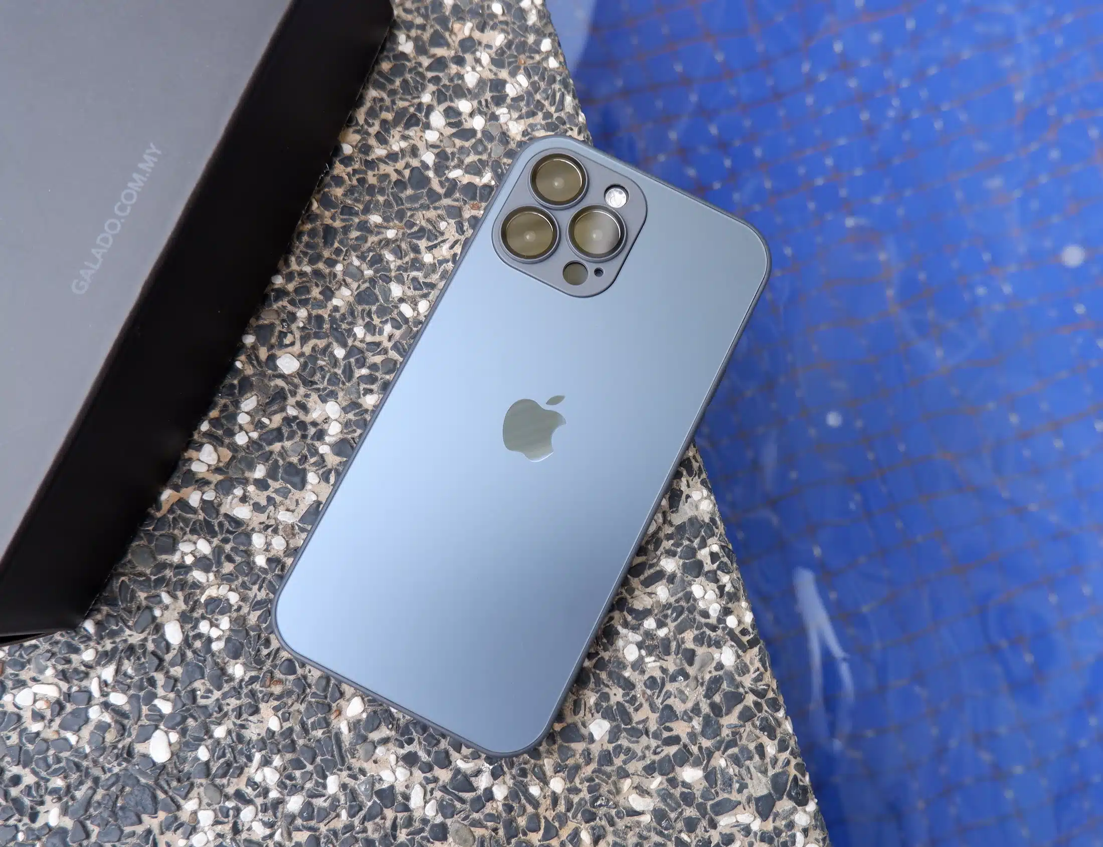 Titan Glass phone case - GALADO Malaysia