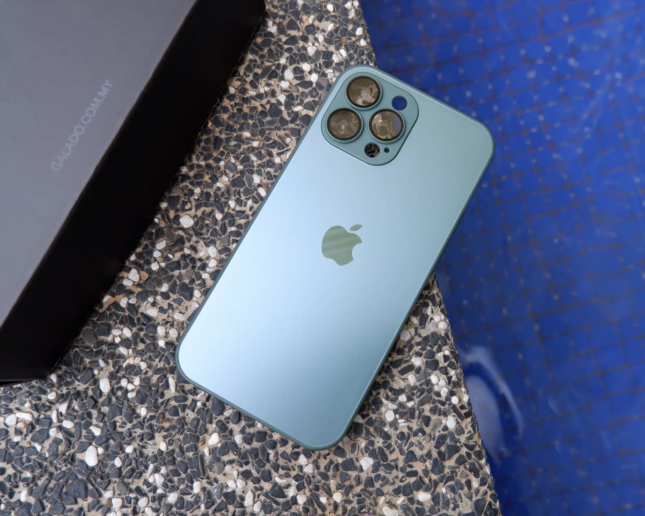 Titan Glass phone case - GALADO Malaysia