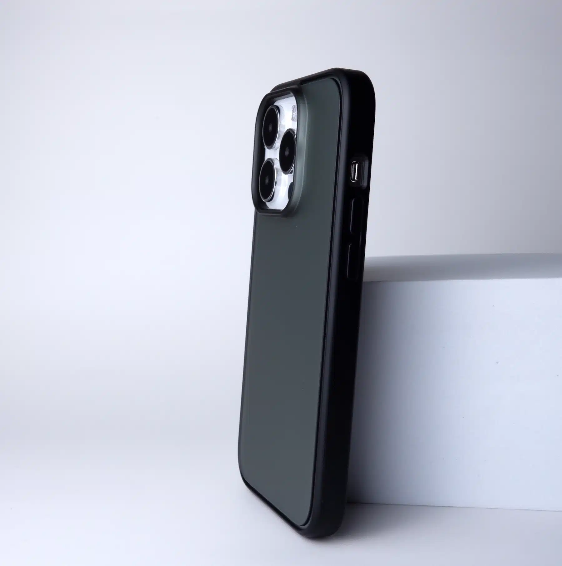 Ashen Guard Case - GALADO Malaysia