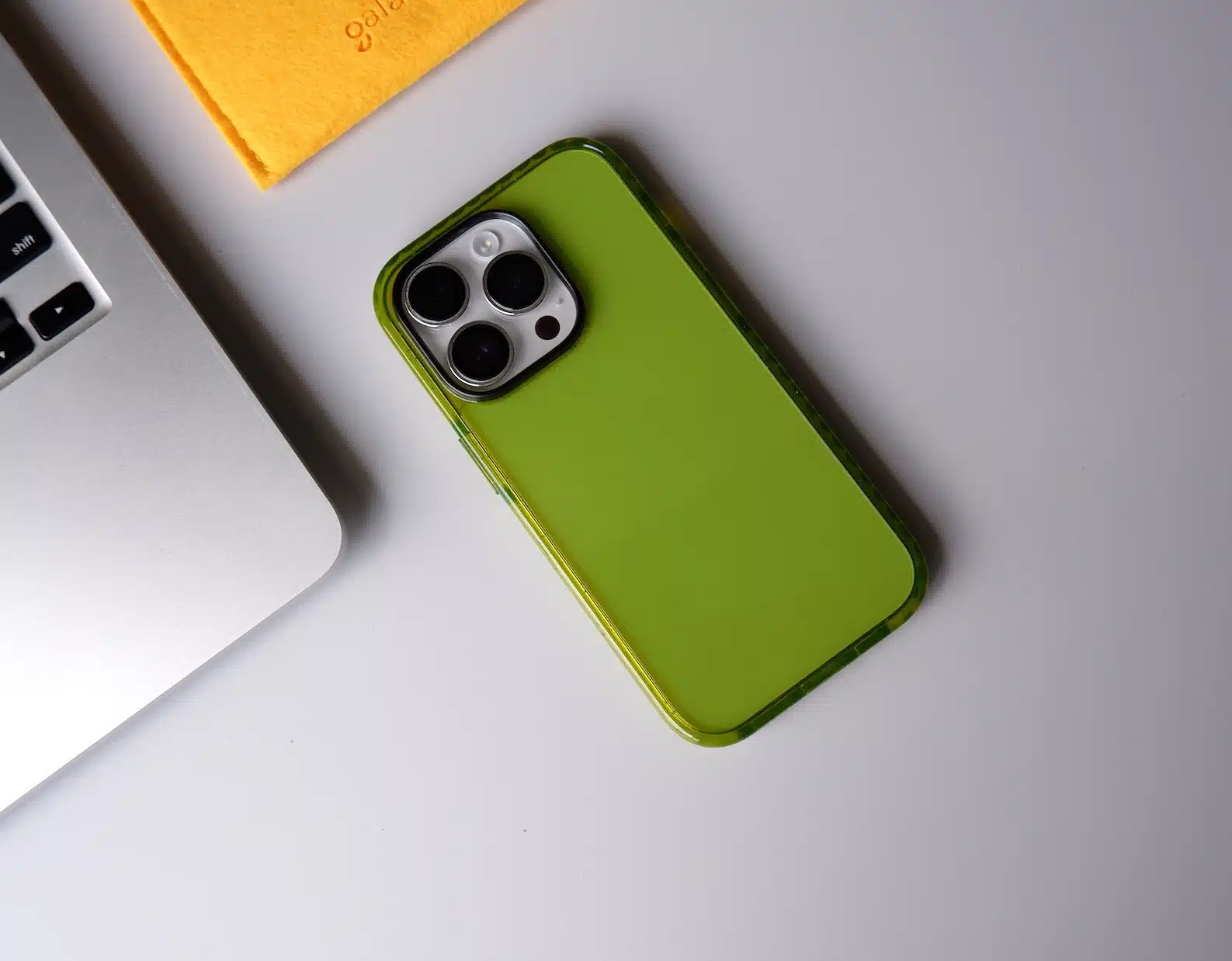 Hue Guard phone case - GALADO Malaysia