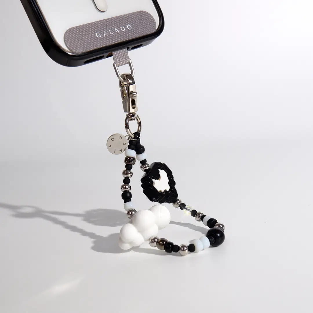 Pixel Heart Charm - GALADO Malaysia