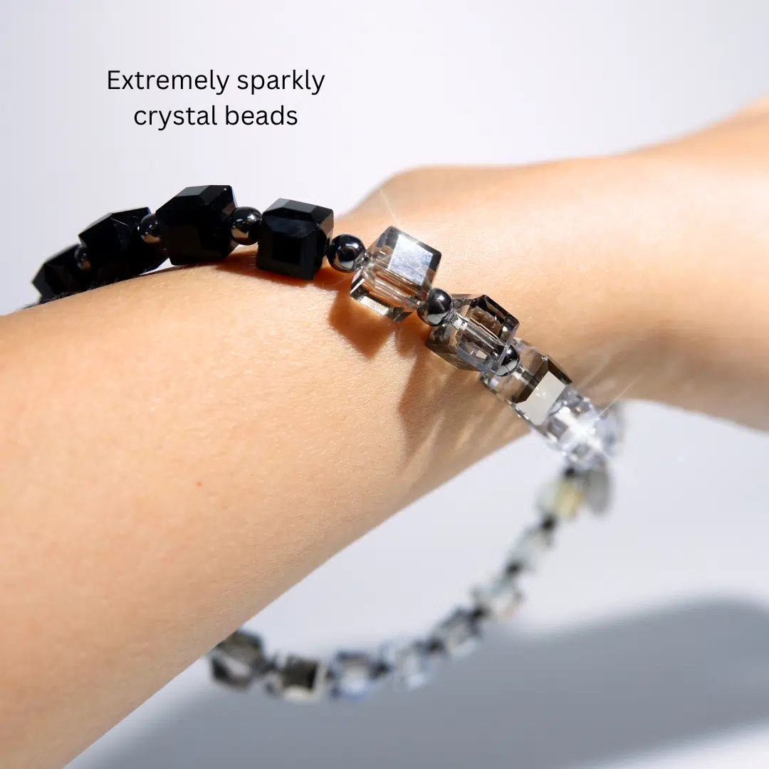 Midnight Halo Phone Charm - GALADO Malaysia