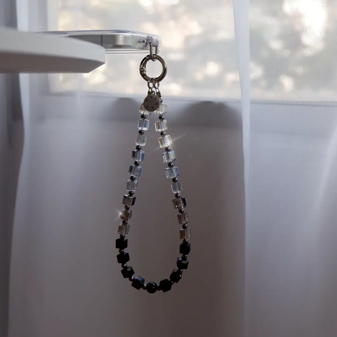 Midnight Halo Phone Charm - GALADO Malaysia