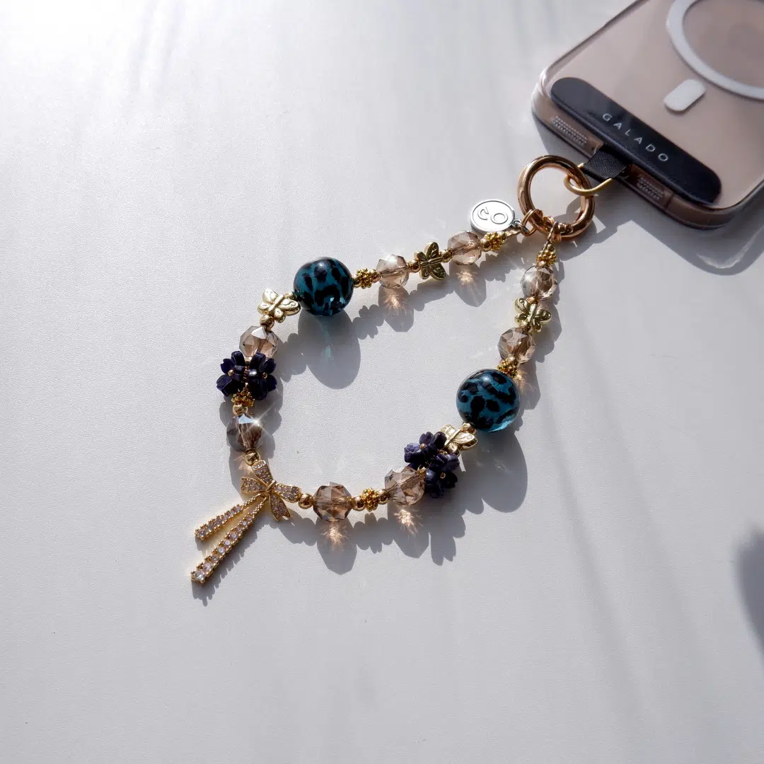 Luminara Luxe Phone Charm - GALADO Malaysia