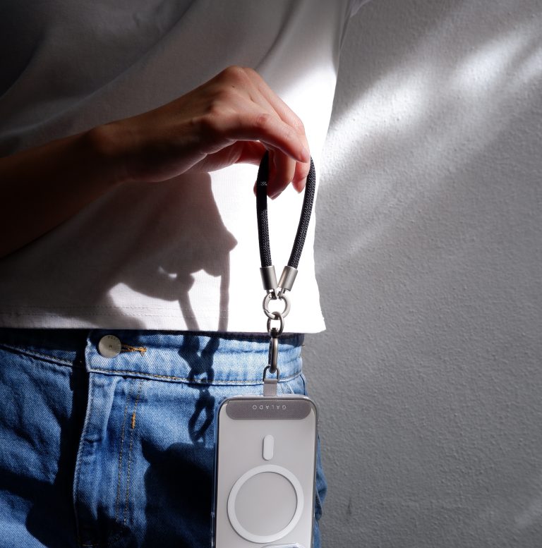 mini-wrist-strap-natural-titanium-protective-custom-iphone-cases