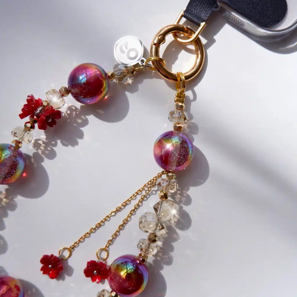 Scarlet Aurora Phone Charm - GALADO Malaysia