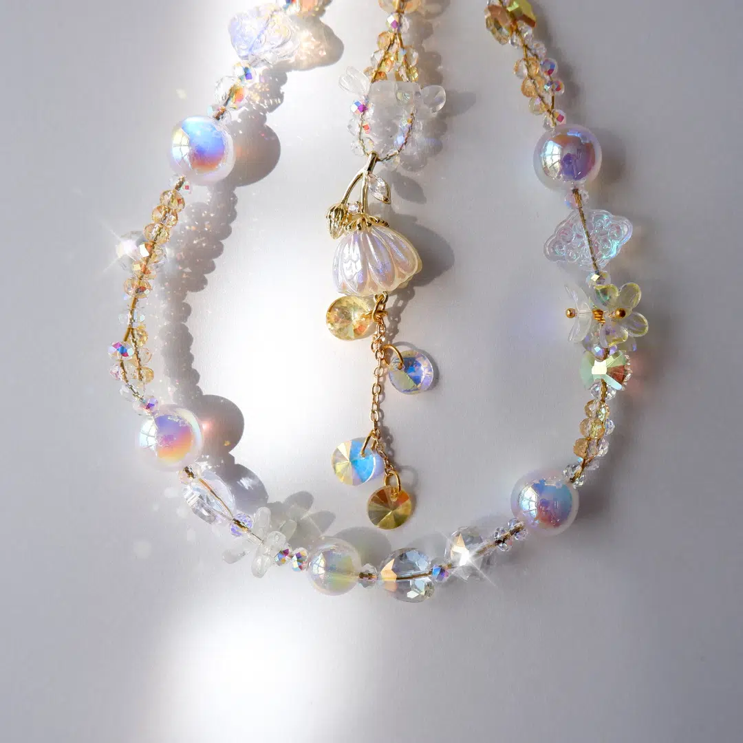 The Aurelia Bloom Phone Charm - GALADO Malaysia