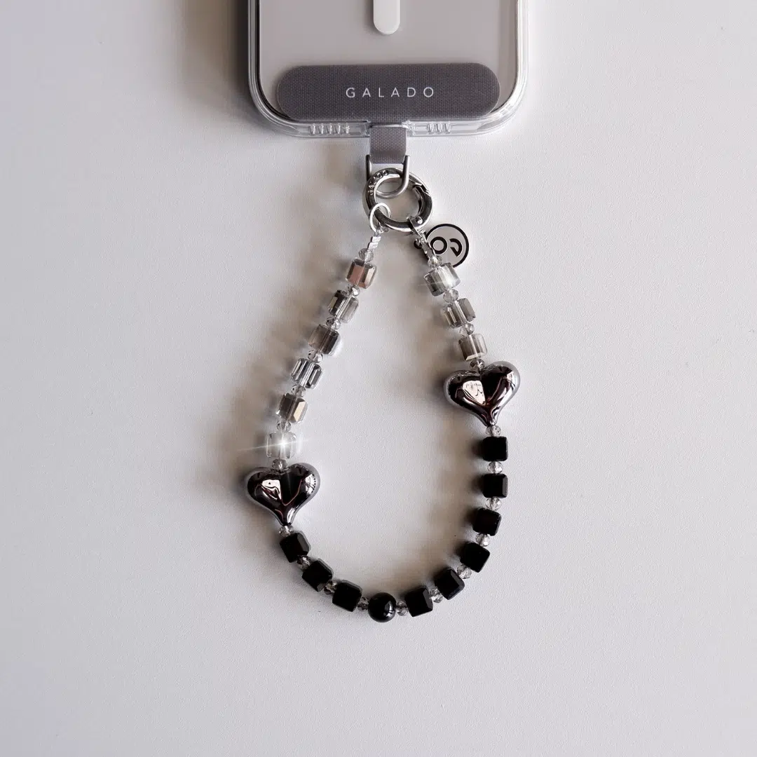 Chromium Hearts Phone Charm - GALADO Malaysia