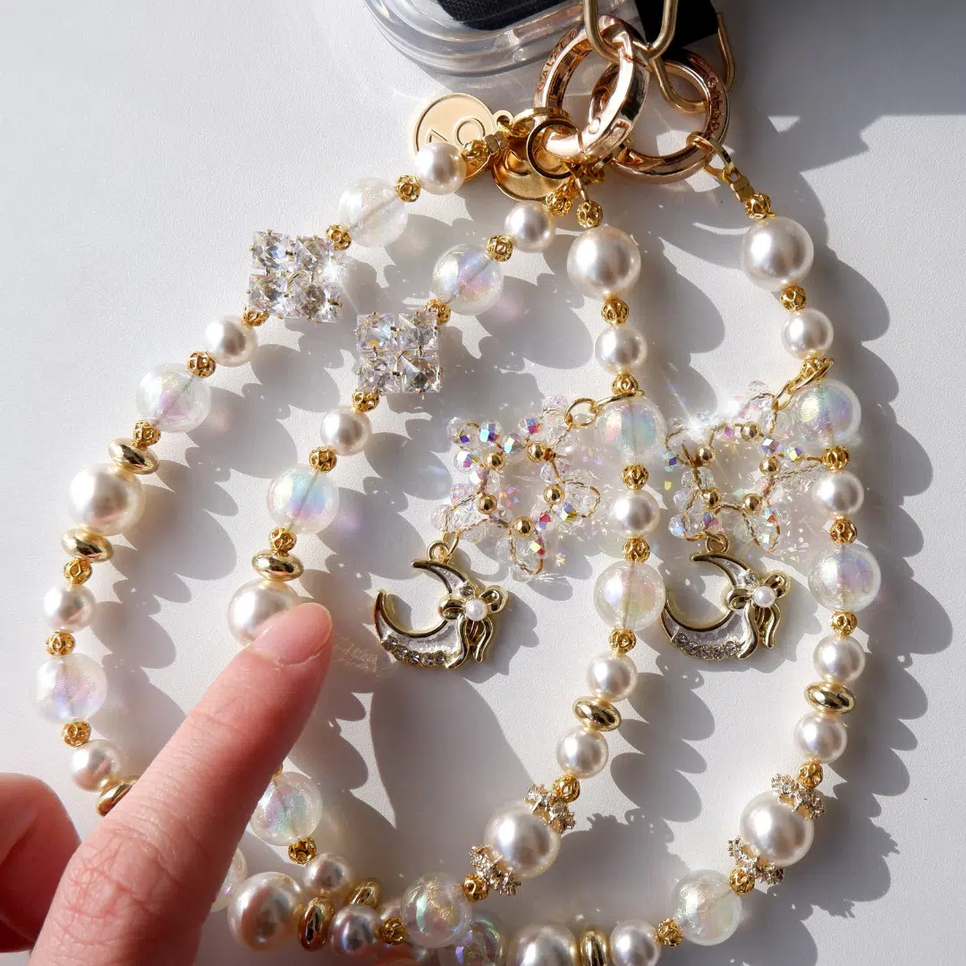 Moonlit Aurora Phone Charm - GALADO Malaysia
