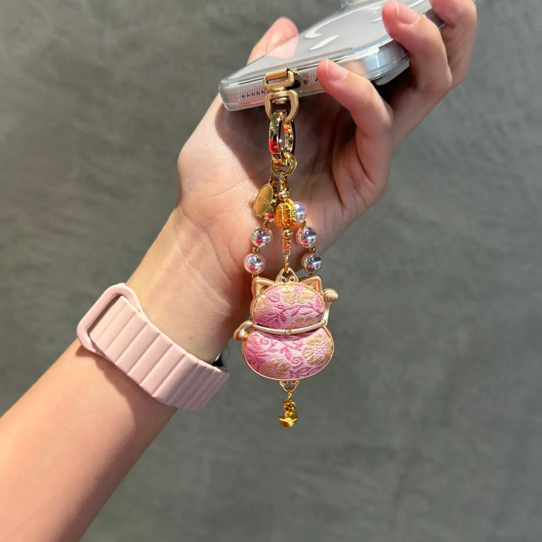 Blooming Fortune Cat Charm - GALADO Malaysia