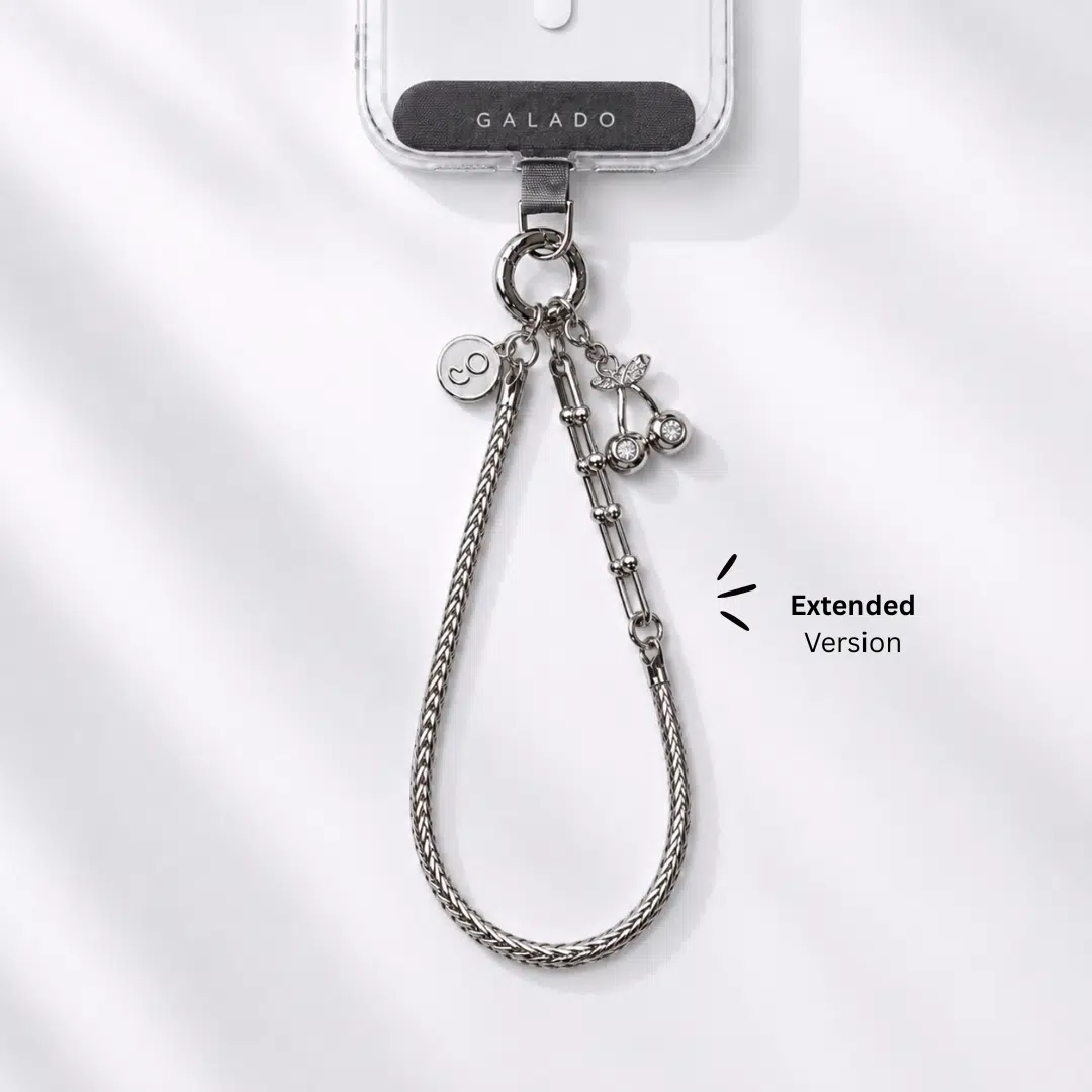 GALADO Stylink Extended metal phone chain with a clip-on charm attached