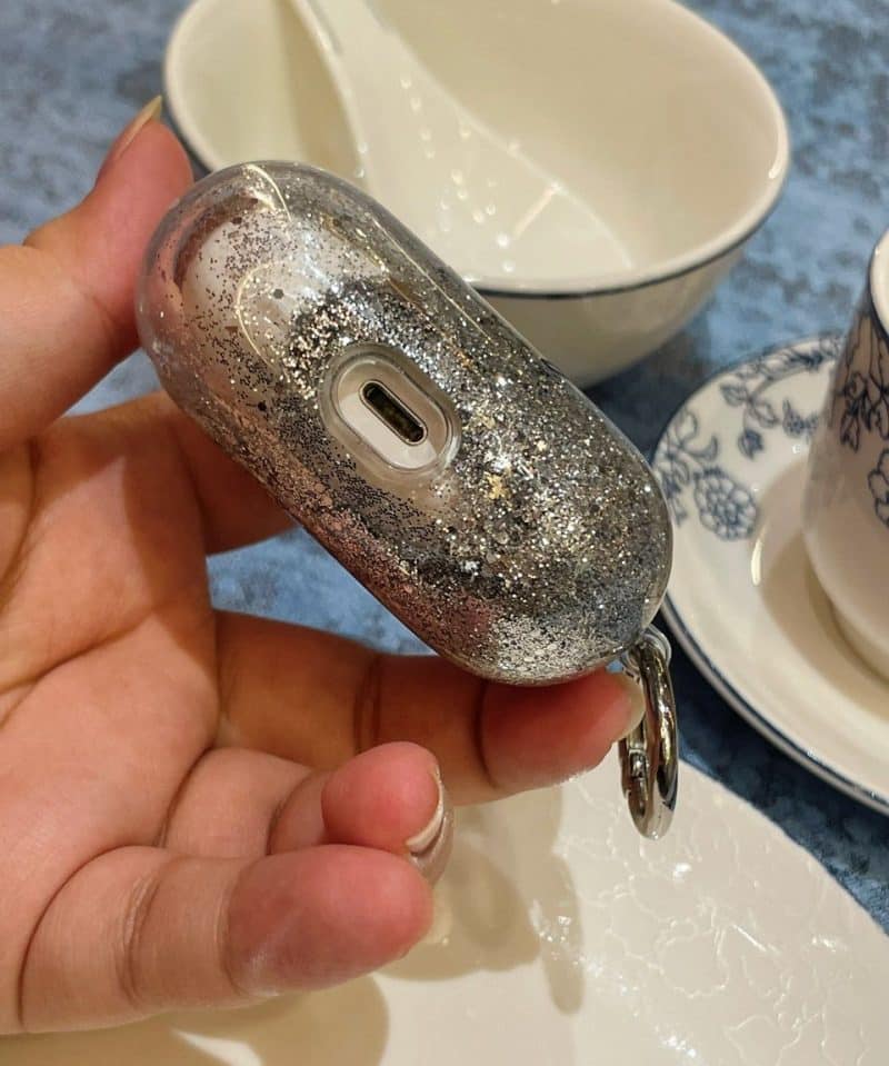 Sparkle Silver AirPods Case photo review