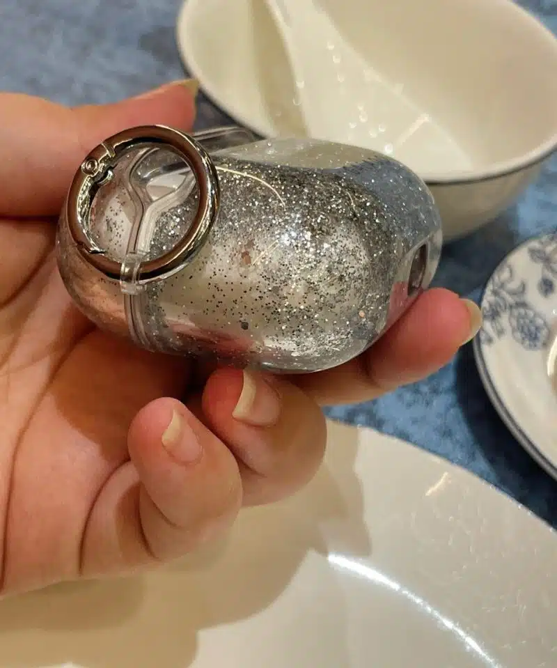 Sparkle Silver AirPods Case photo review