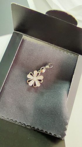 Clip-On Charm (360 Silver Flower) photo review