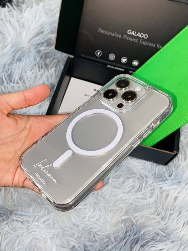 Clear Guard (Clear MagSafe) photo review