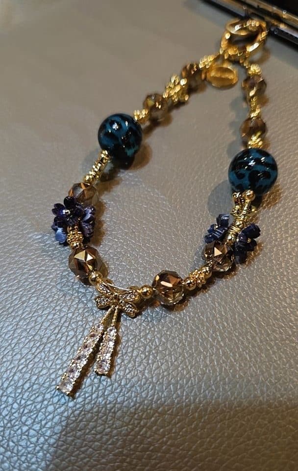 Luminara Luxe Phone Charm photo review