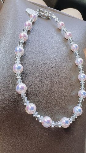 Click to view full screen Opaline Pearl Phone Charm photo review