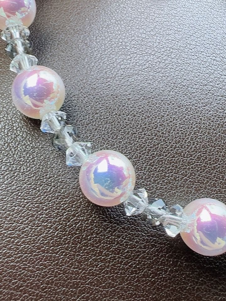 Opaline Pearl Phone Charm photo review
