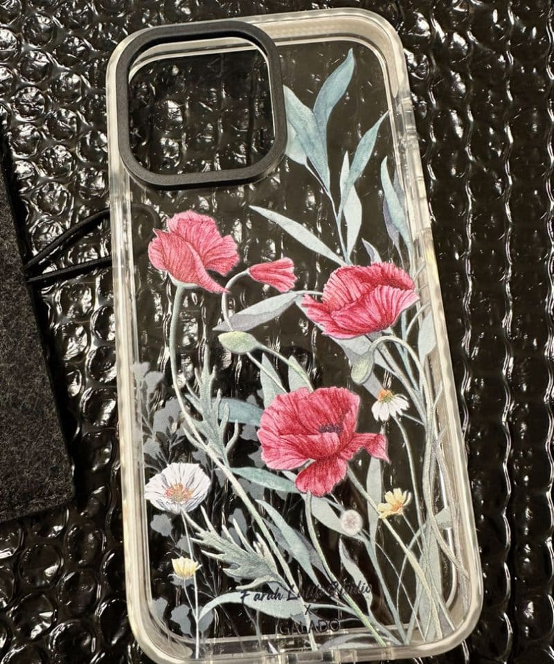 Farah Latifi - Poppies photo review