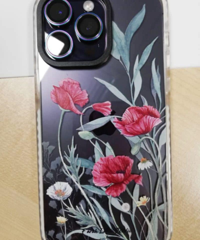 Farah Latifi - Poppies photo review
