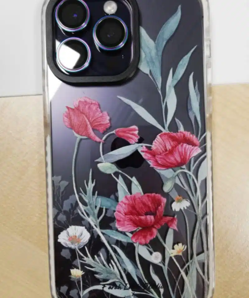 Farah Latifi - Poppies photo review