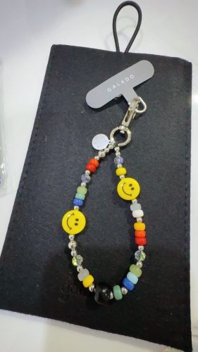 Smile In Colours Charm photo review