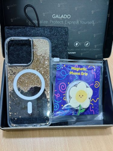 Happy Daisy MagSafe Phone Grip photo review