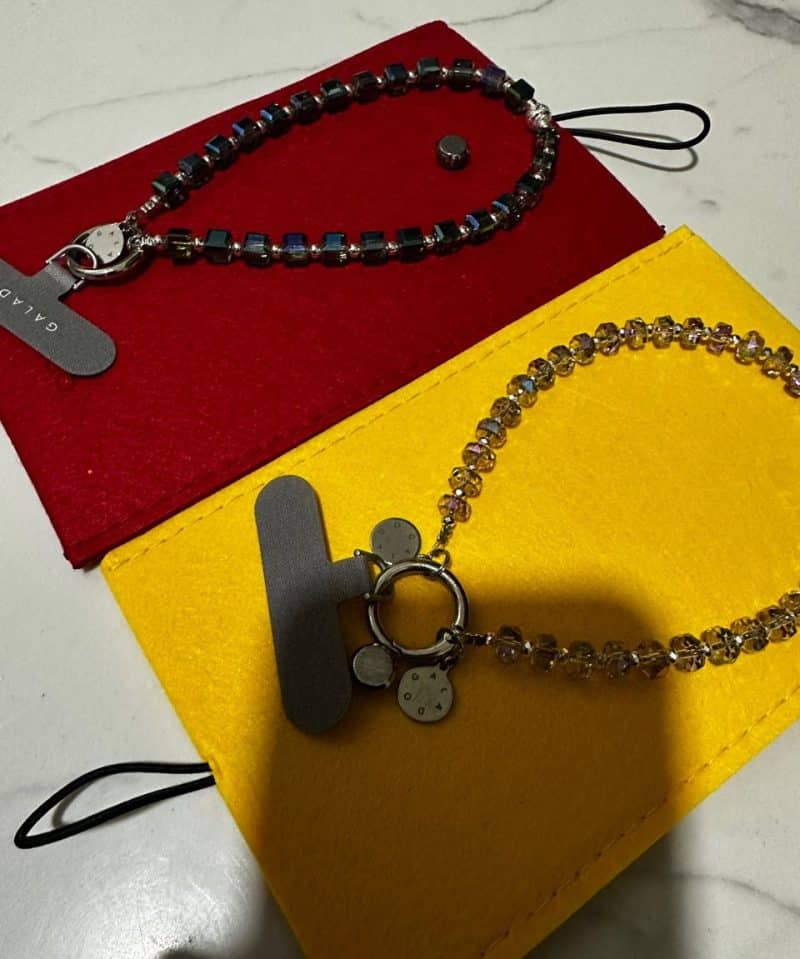 Mini Luxe (Iridescent) Phone Charm photo review