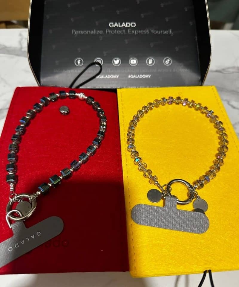 Mini Luxe (Iridescent) Phone Charm photo review