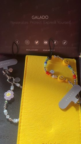 Bloom In Pink Charm photo review