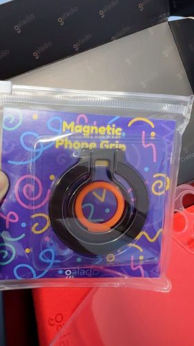 Nova MagSafe Ring Stand (Orange) photo review