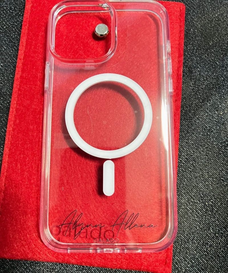 Clear Guard (Clear MagSafe) photo review