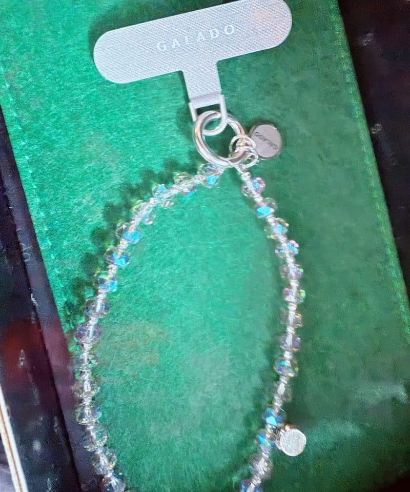 Mini Luxe (Iridescent) Phone Charm photo review