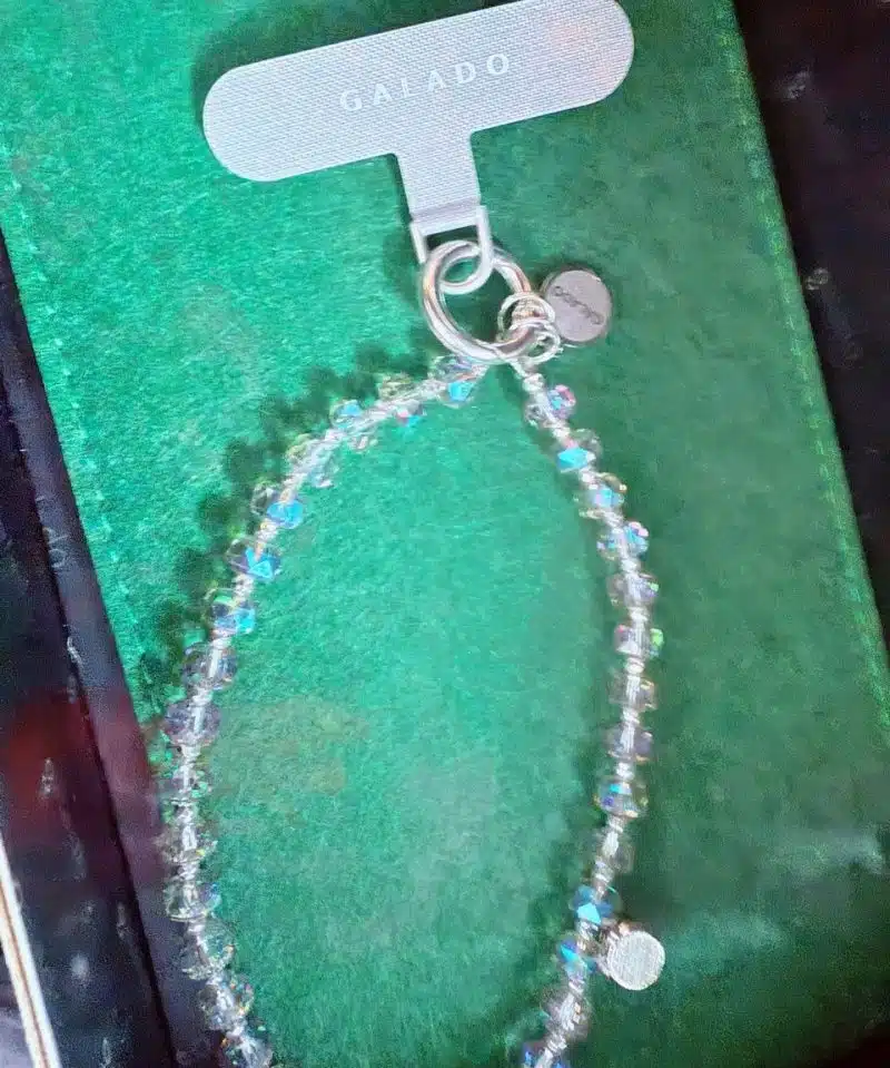 Mini Luxe (Iridescent) Phone Charm photo review