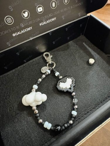 Pixel Heart Charm photo review