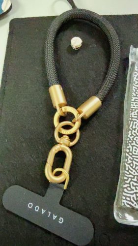 Mini Wrist Strap - Titanium Gold photo review